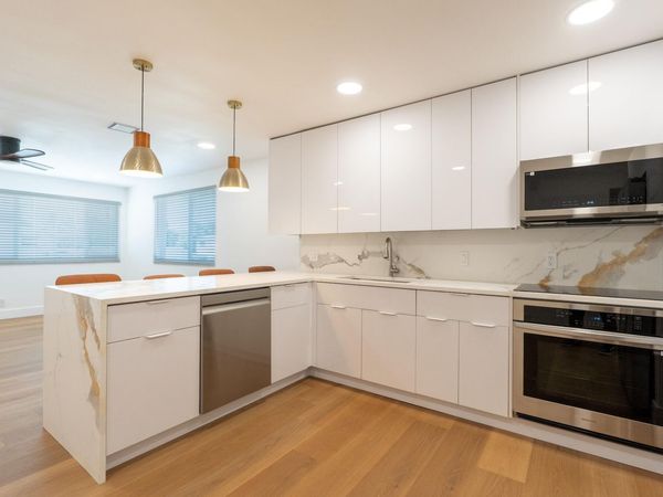 2175 NE 56TH Street, Unit 201, Fort Lauderdale, FL 33308