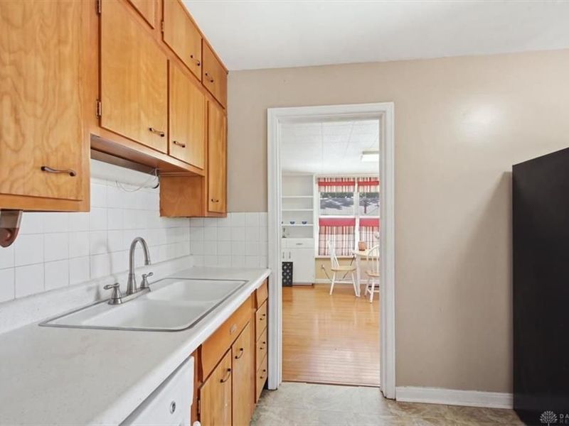 308 Birch Road, Springfield, OH 45503 Photo 10