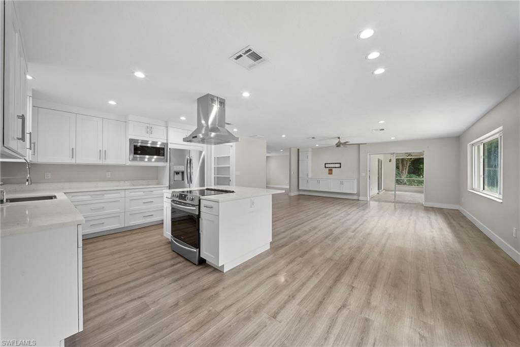 5750 Westport Ln , Naples, FL 34116 Photo