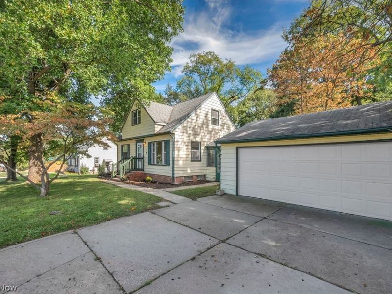 60 Greencroft Road, Bedford, OH 44146 Photo 5