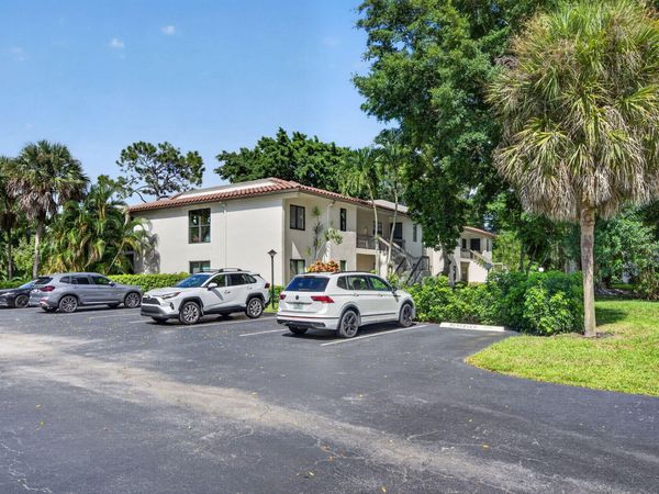 21501 JUEGO Circle, Unit 29F, Boca Raton, FL 33433