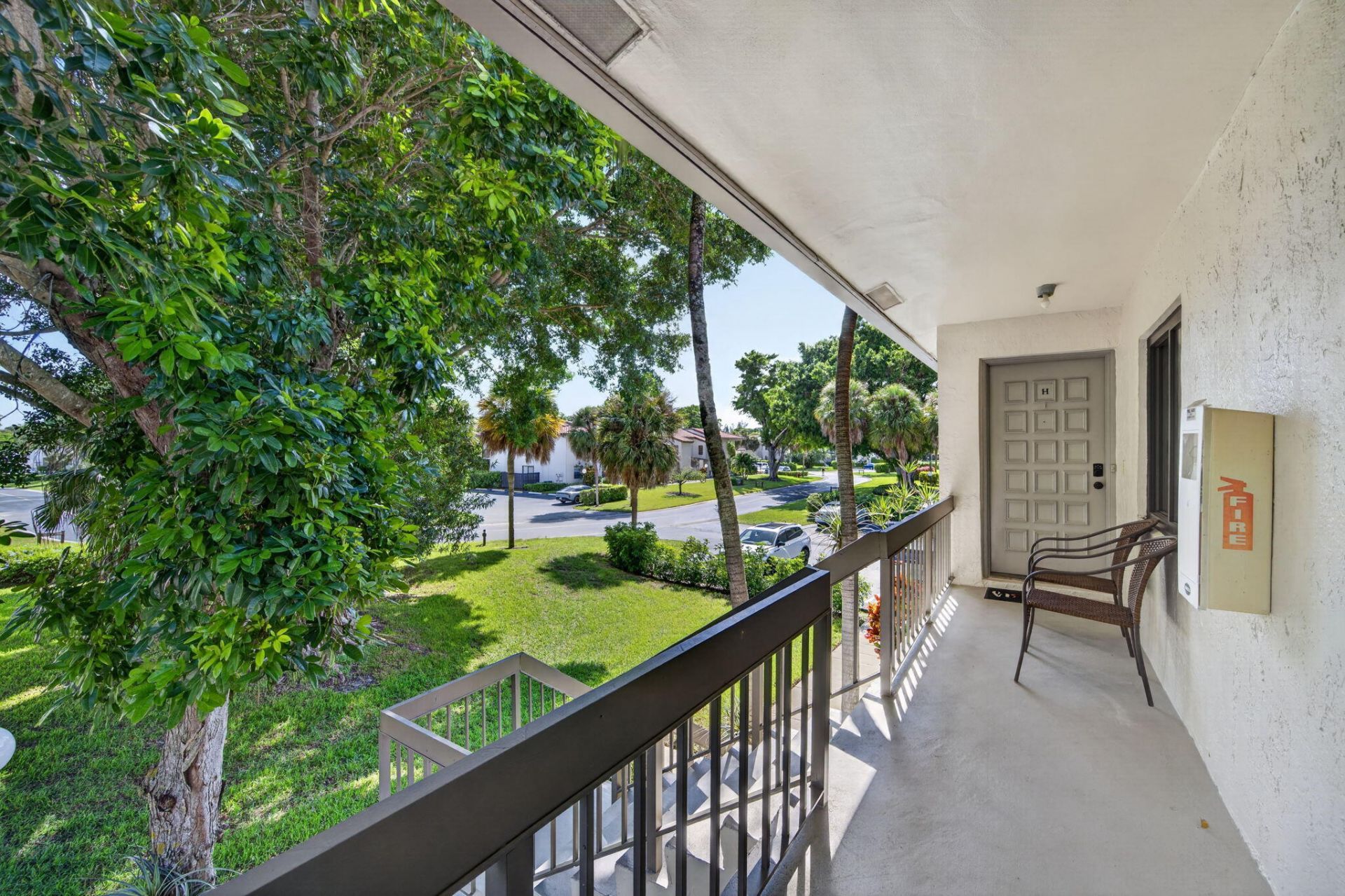 21501 Juego Circle, Unit 29F, Boca Raton, FL 33433 Photo