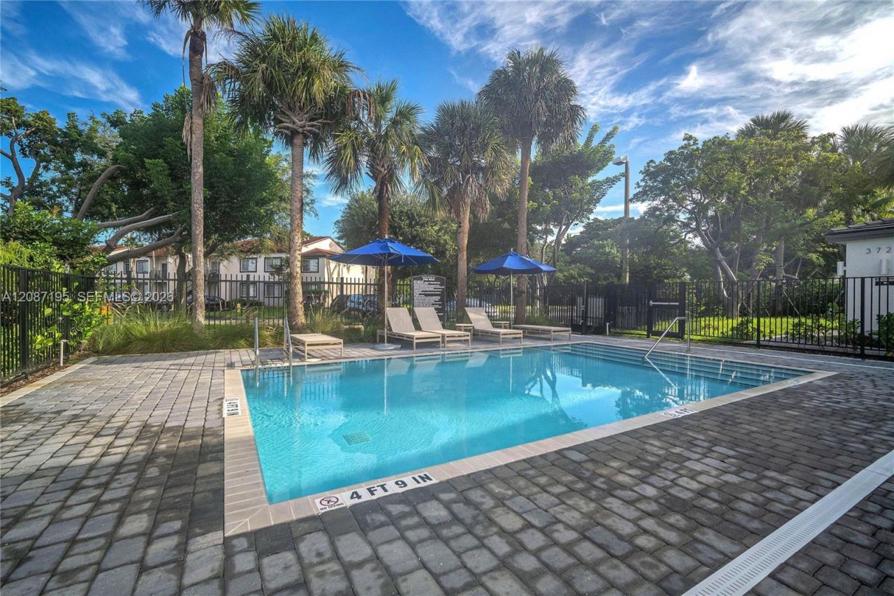 5075 SW 37th St , Pembroke Park, FL 33023 Photo