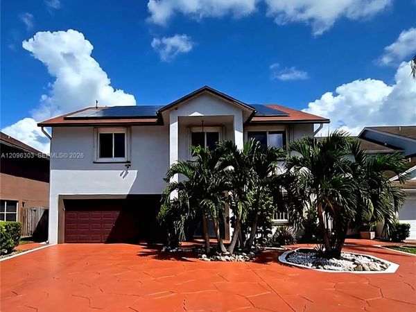 18849 NW 78th Pl , Unit A, Hialeah, FL 33015
