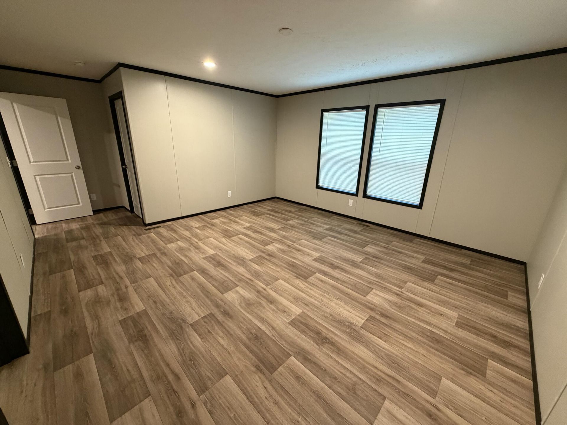 183 Barons Road Photo 21