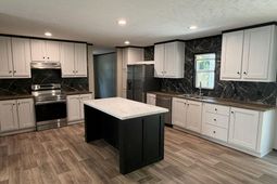 183 Barons Road photo 4