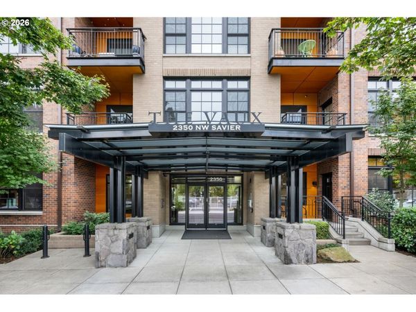 2350 NW SAVIER ST, Unit 328, Portland, OR 97210