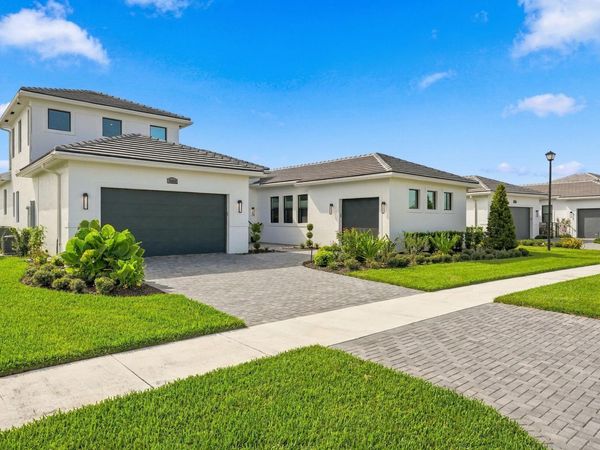 8483 SW FELICITA Way, Port St. Lucie, FL 34987