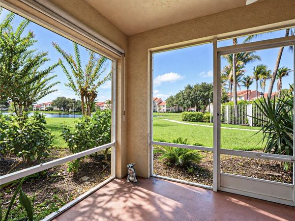 1550 S 42nd Circle, Unit 112, Vero Beach, FL 32967