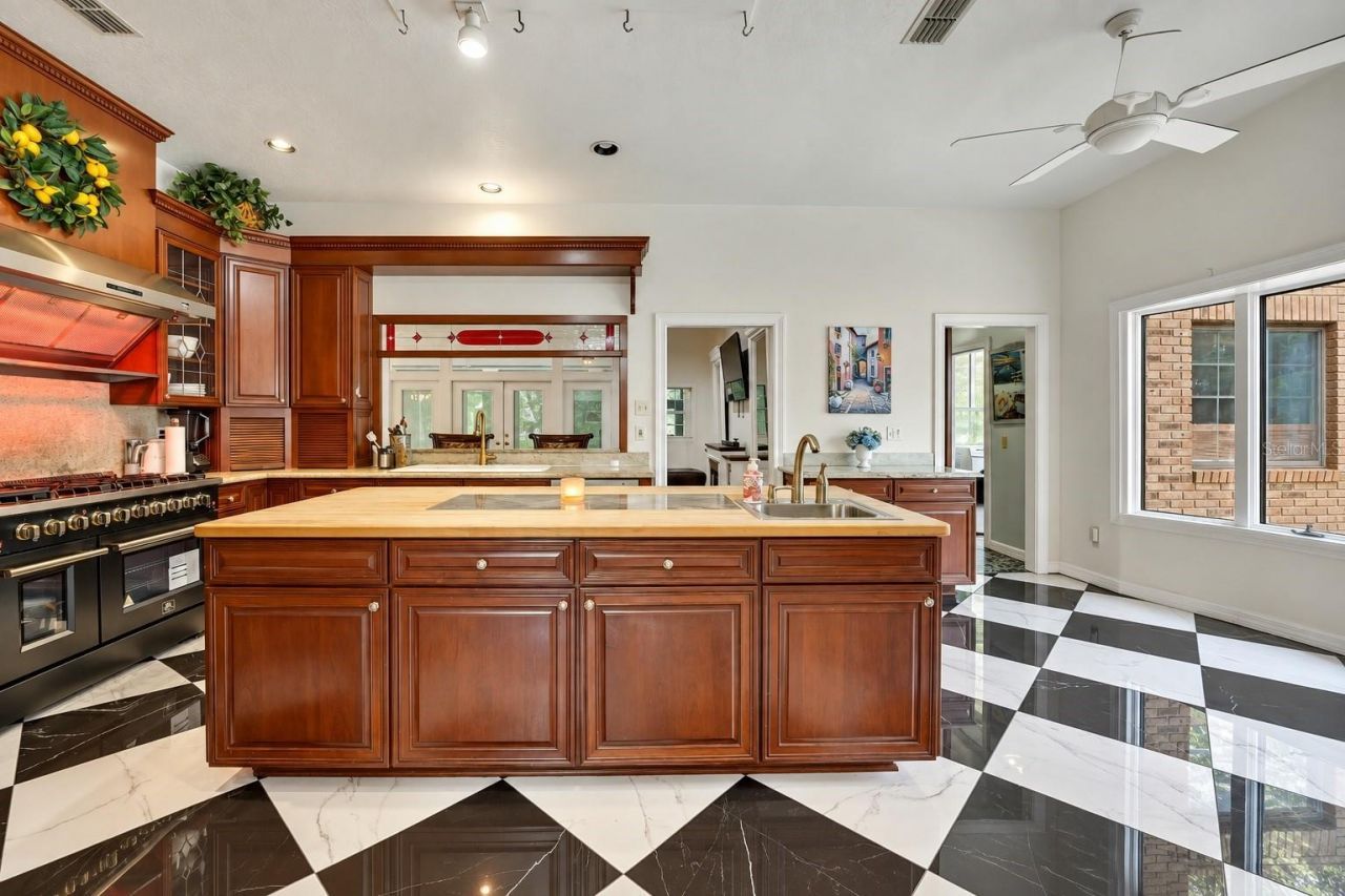 5037 Willow Oak Lane , Spring Hill, FL 34607 Photo