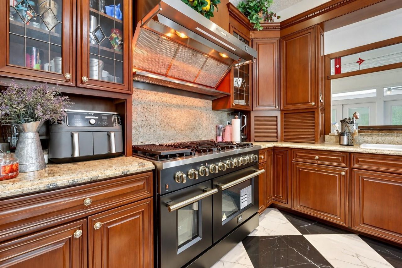 5037 Willow Oak Lane , Spring Hill, FL 34607 Photo