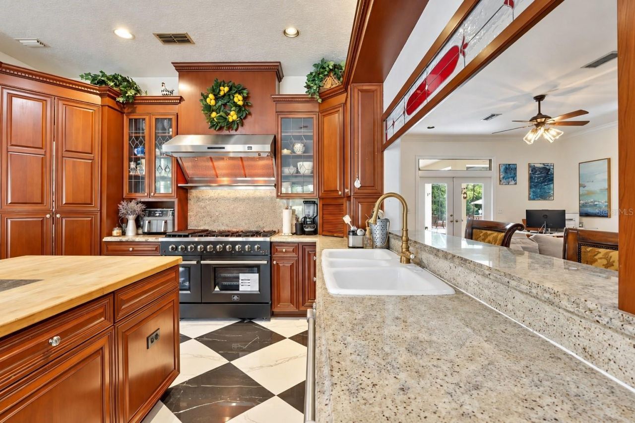 5037 Willow Oak Lane , Spring Hill, FL 34607 Photo