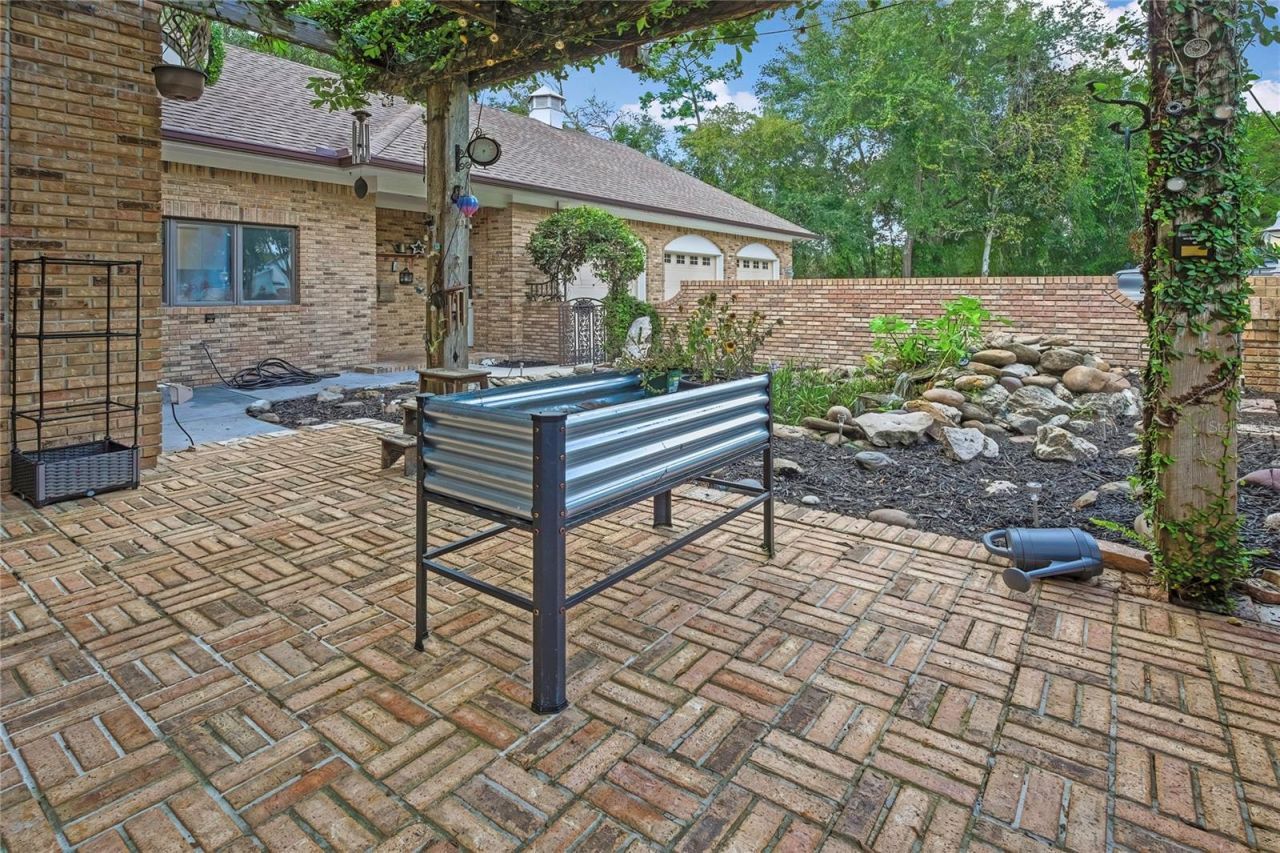 5037 Willow Oak Lane , Spring Hill, FL 34607 Photo