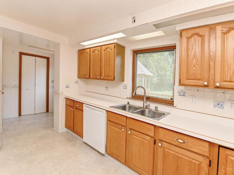 9580 Oleary Drive, West Chester, OH 45241 Photo 15