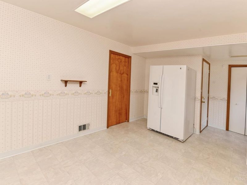 9580 Oleary Drive, West Chester, OH 45241 Photo 16