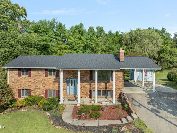 929 Nantucket Avenue, Mount Carmel, TN 37645