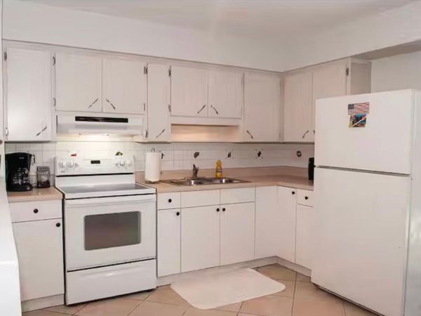5712 NE 17th Terrace, Unit 5712, Fort Lauderdale, FL 33334