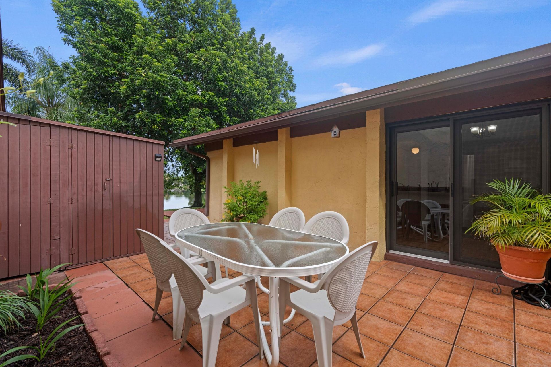 4051 SW 82nd Terrace, Davie, FL 33328 Photo