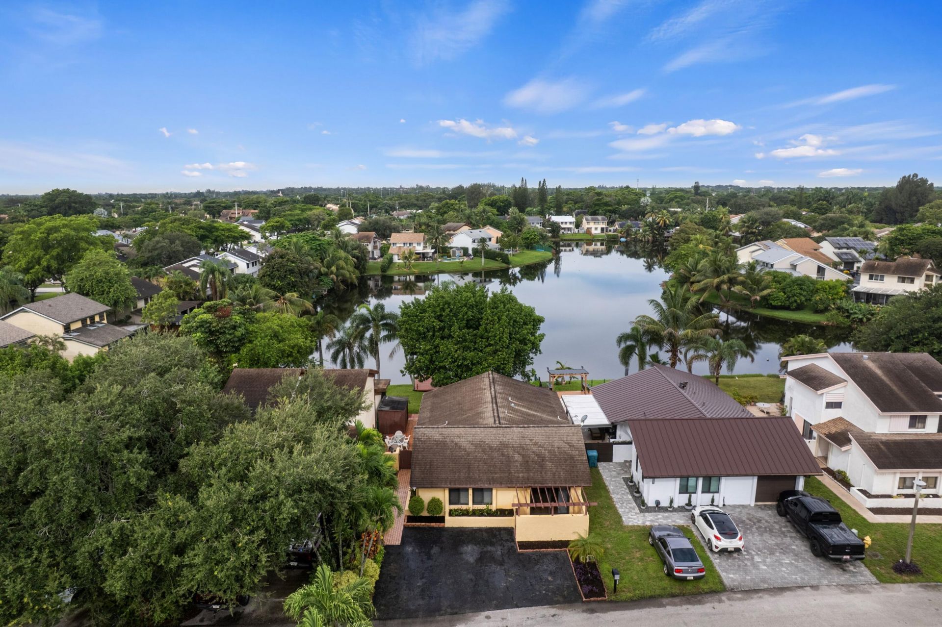 4051 SW 82nd Terrace, Davie, FL 33328 Photo
