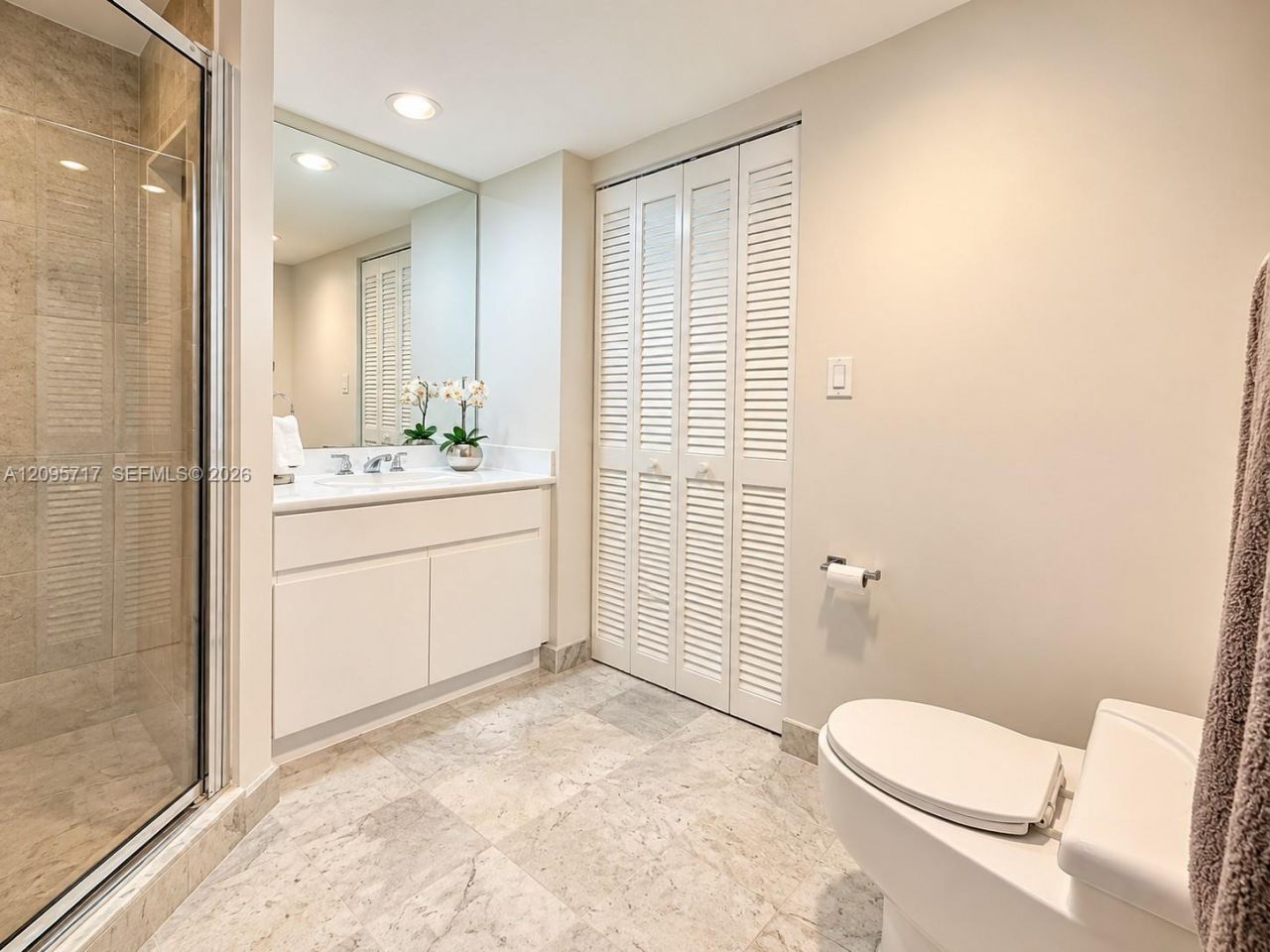 16485 Collins Ave, Unit 2032, Sunny Isles Beach, FL 33160 Photo