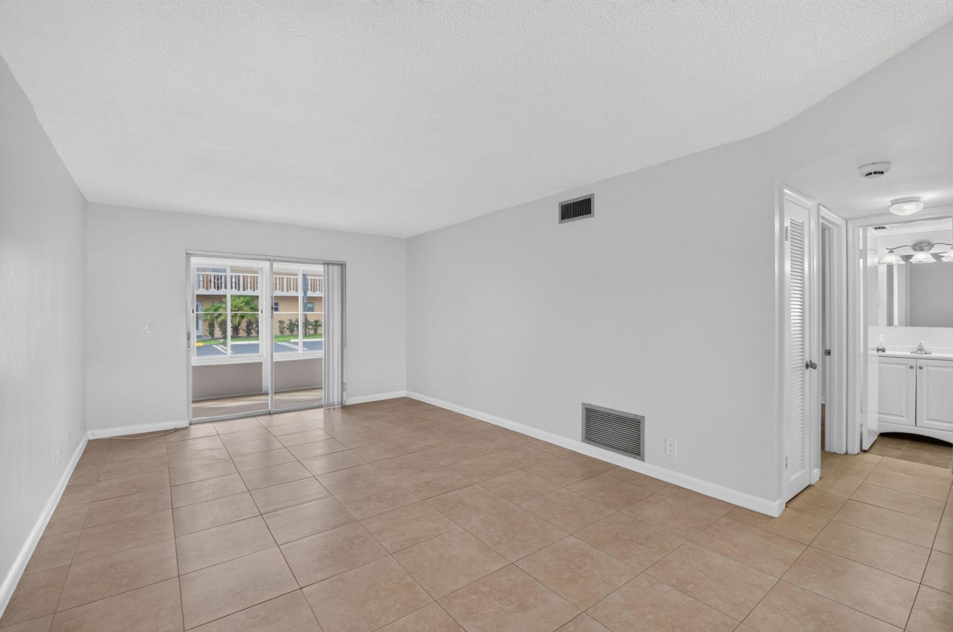 2192 NE 1st Way, Unit 104, Boynton Beach, FL 33435 Photo