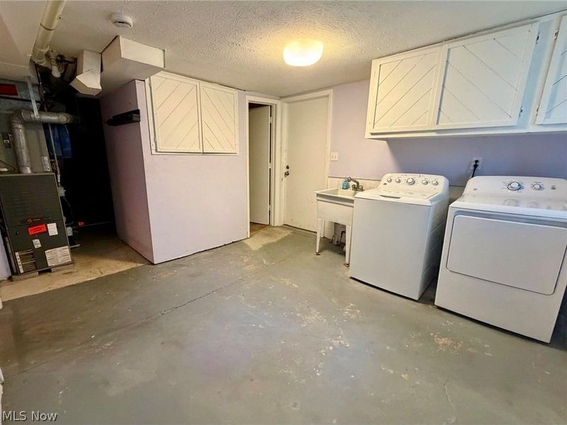 28096 Edgepark Drive, North Olmsted, OH 44070 Photo 30