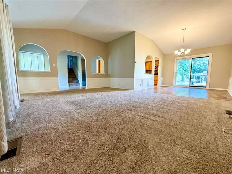 28096 Edgepark Drive, North Olmsted, OH 44070 Photo 6