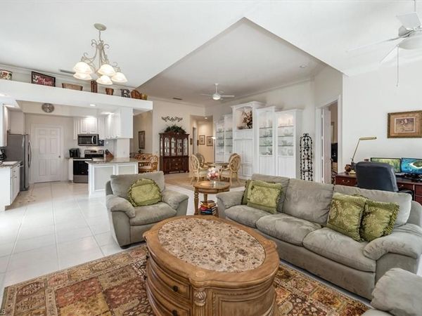 NAPLES, FL 34119