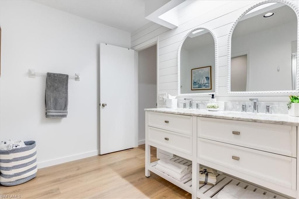 513 Club Side Dr, Unit 1-513, Naples, FL 34110 Photo
