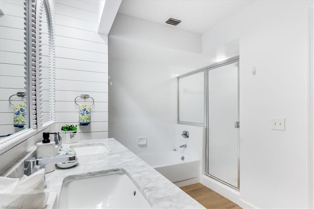 513 Club Side Dr, Unit 1-513, Naples, FL 34110 Photo