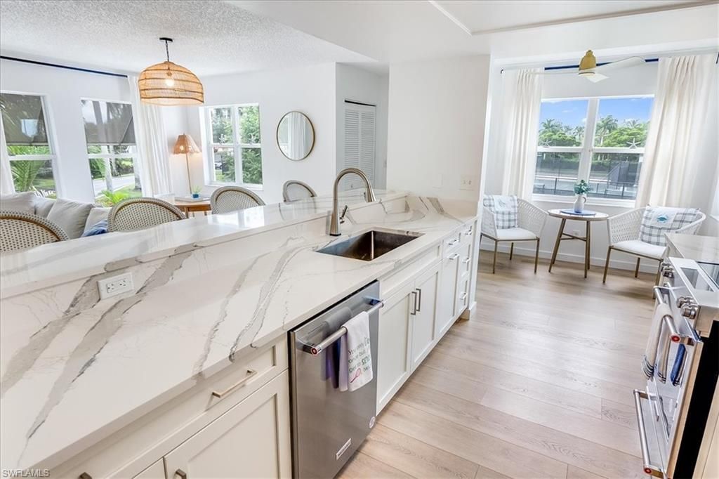 513 Club Side Dr, Unit 1-513, Naples, FL 34110 Photo