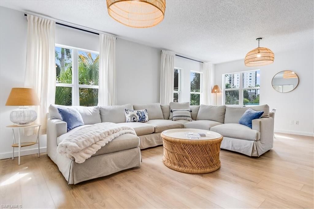 513 Club Side Dr, Unit 1-513, Naples, FL 34110 Photo