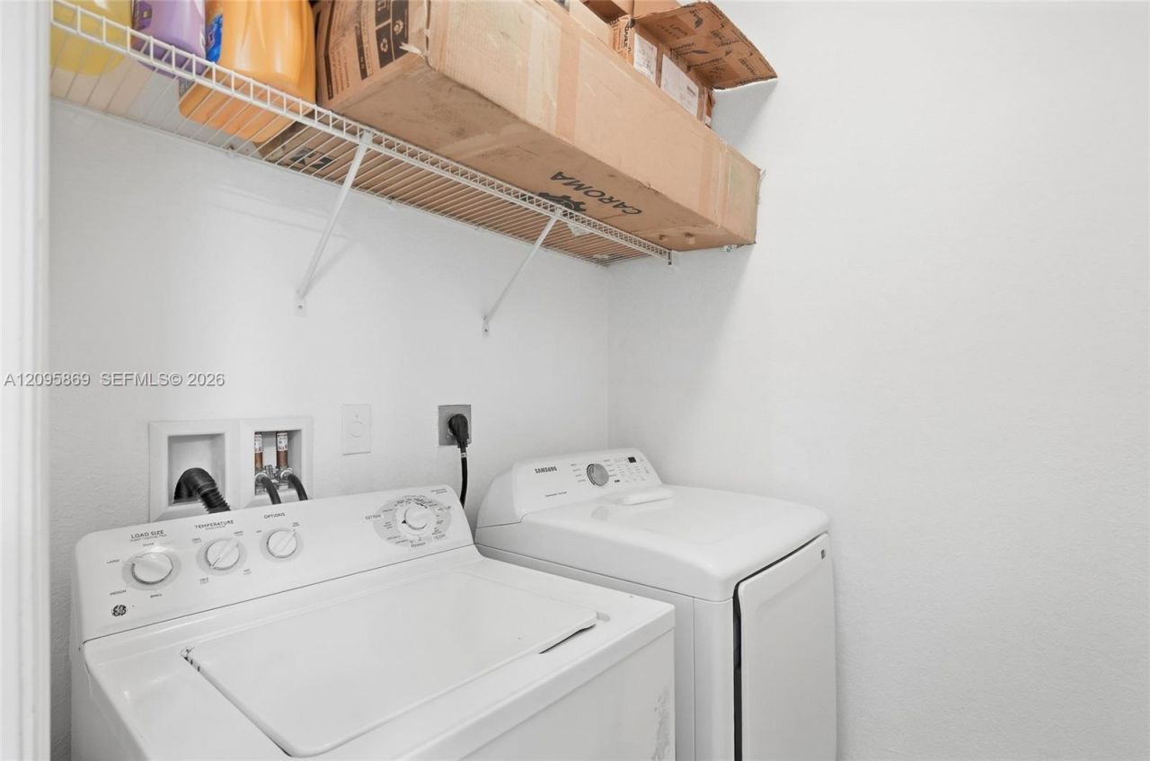 10870 NW 88th Ter , Unit 214, Doral, FL 33178 Photo