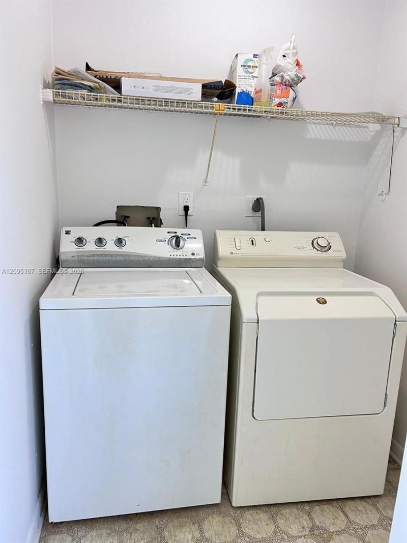19055 NW 62nd Ave, Unit 111, Hialeah, FL 33015 Photo