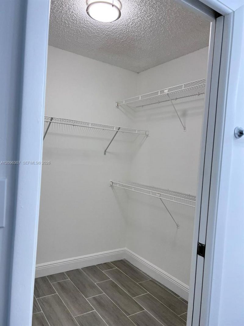 19055 NW 62nd Ave, Unit 111, Hialeah, FL 33015 Photo