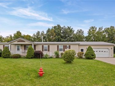 26 Indian Hills Drive , Waterloo, NY 13165