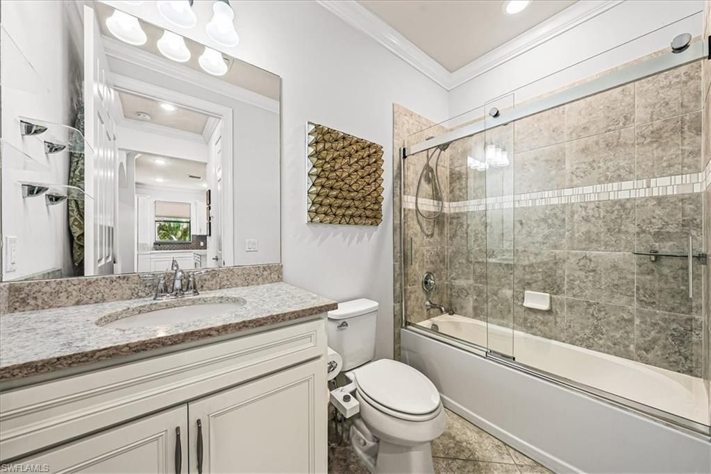 7670 Jacaranda Ln, Naples, FL 34114 Photo