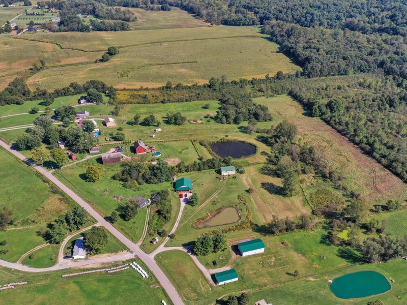 4275 Hopewell Indian Road, Glenford, OH 43739 Photo 16