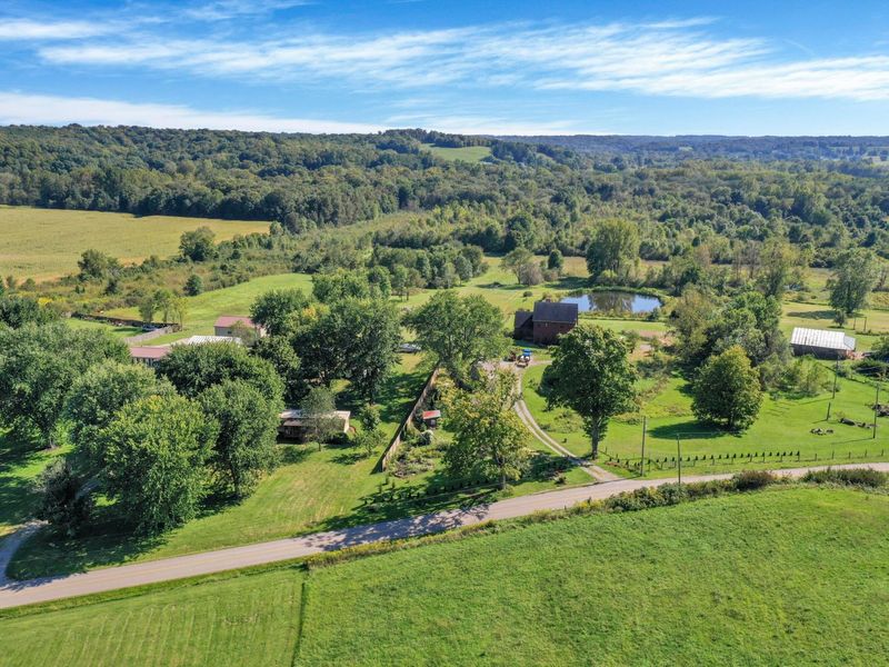 4275 Hopewell Indian Road, Glenford, OH 43739 Photo 18