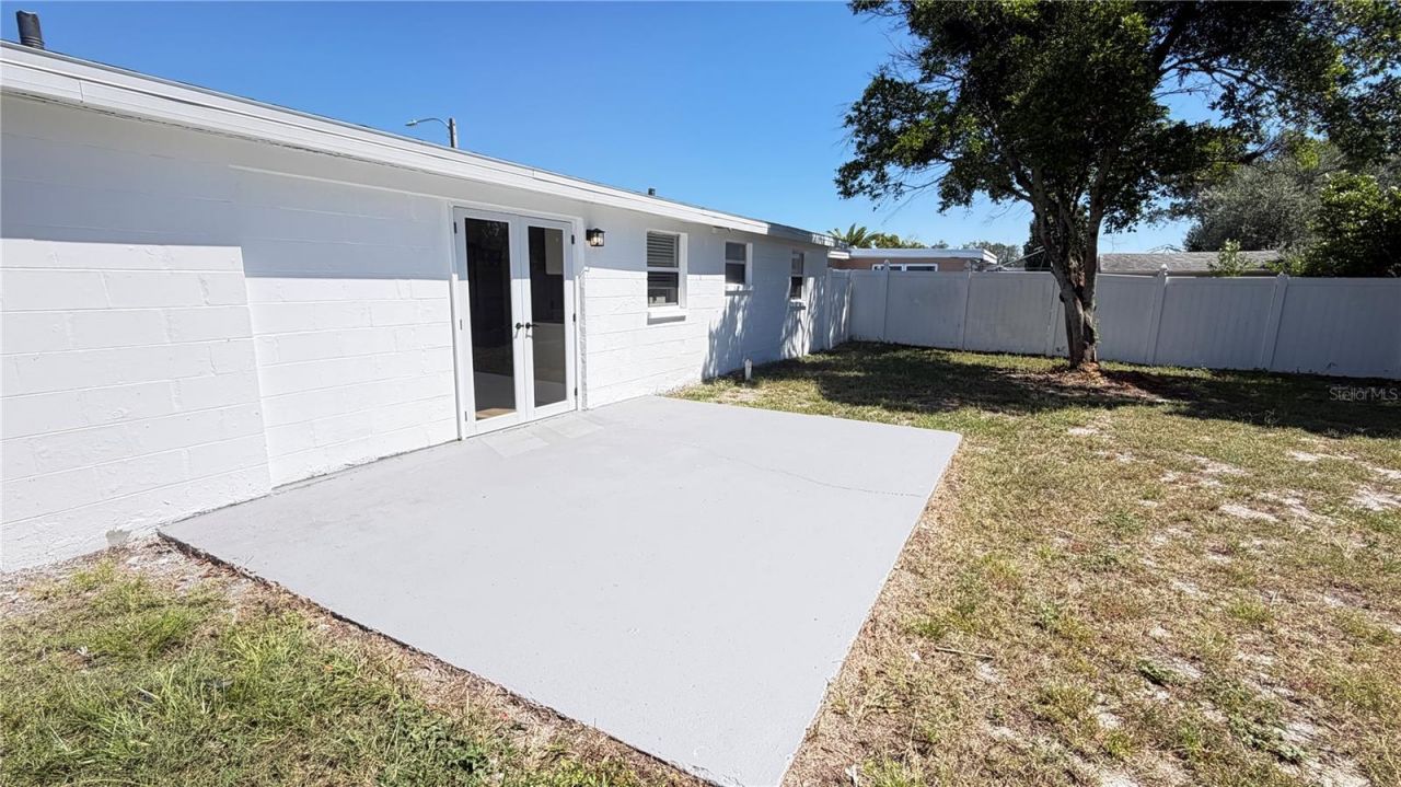 7330 Mayfield Drive, Port Richey, FL 34668 Photo