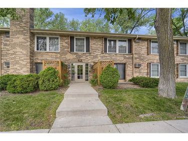 4436 Cedar Lake Road S, Unit 5, Saint Louis Park, MN 55416