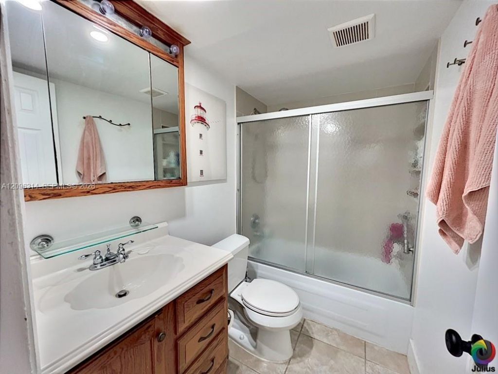 7100 NW 17th St, Unit 112, Plantation, FL 33313 Photo