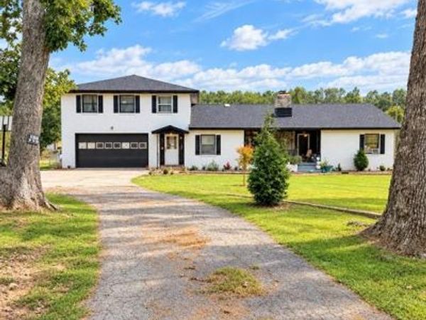 60857 Highway 49, Des Arc, MO 63636