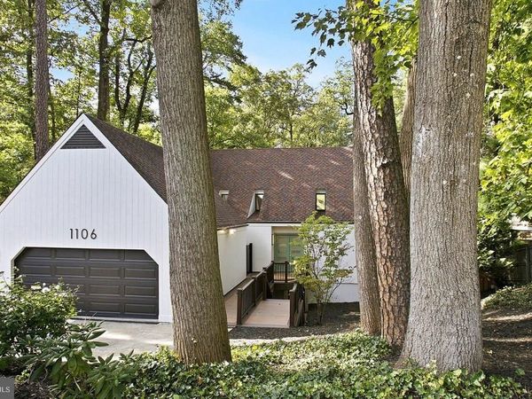 1106 N HOWARD STREET, ALEXANDRIA, VA 22304
