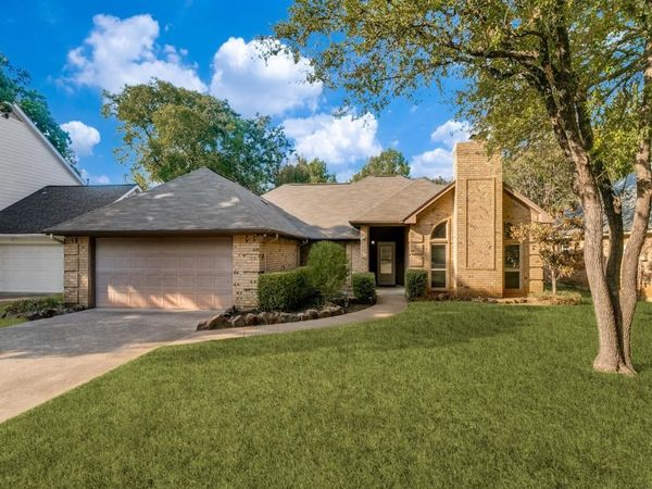 2144 S Winding Creek Drive, Grapevine, TX 76051