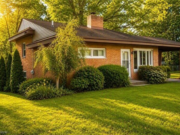 556 Clark Drive , Tallmadge, OH 44278