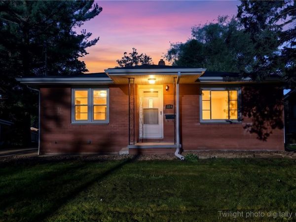 324 N Hawkins Avenue , Akron, OH 44313