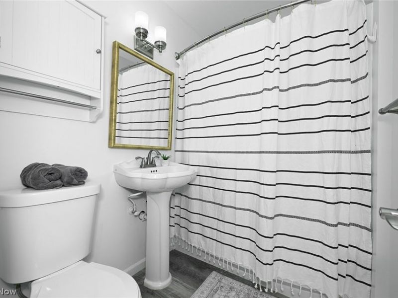 324 N Hawkins Avenue, Akron, OH 44313 Photo 20