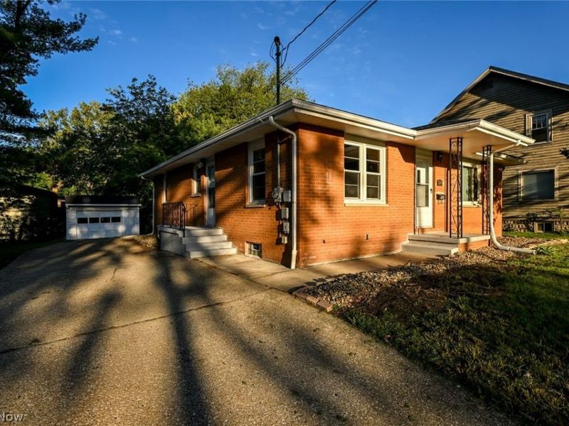 324 N Hawkins Avenue, Akron, OH 44313 Photo 39