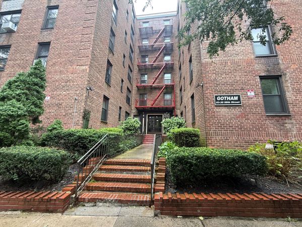 83-30 98 Street , Unit 1A, Woodhaven, NY 11421